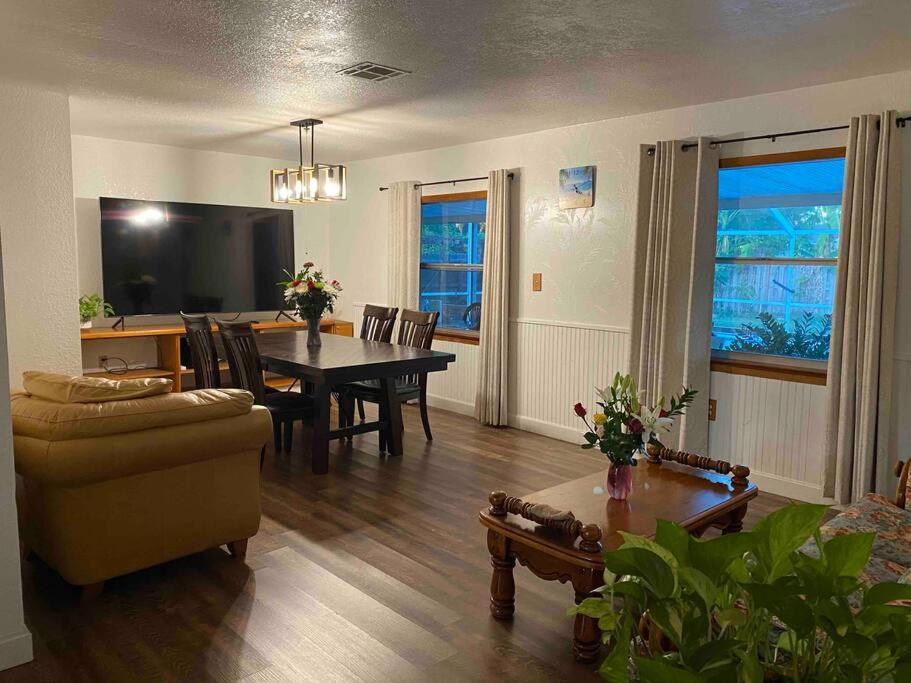 Family Vacation With Pool Holiday home